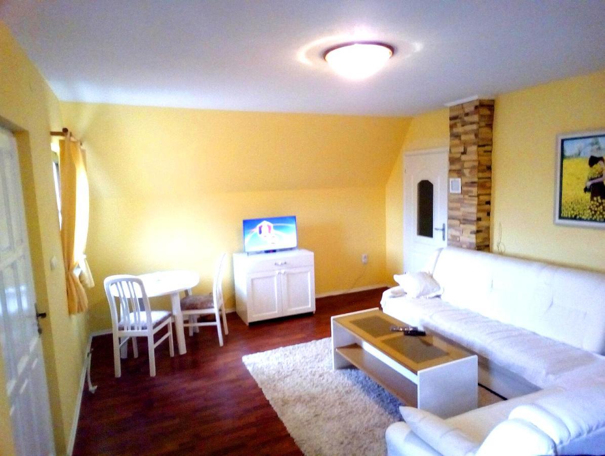 Apartman Brezuljak Banja Luka Cokorska Polja Macanovici Exterior photo