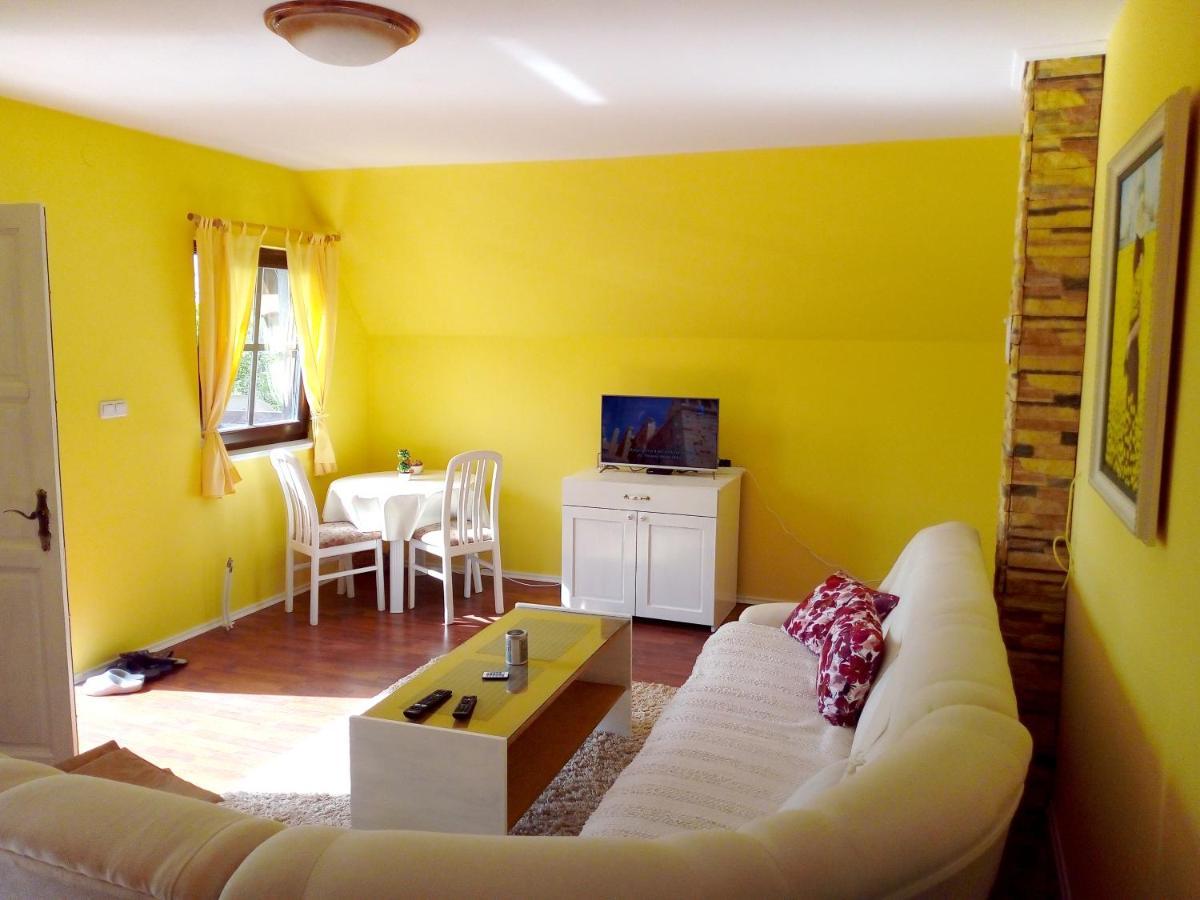 Apartman Brezuljak Banja Luka Cokorska Polja Macanovici Exterior photo